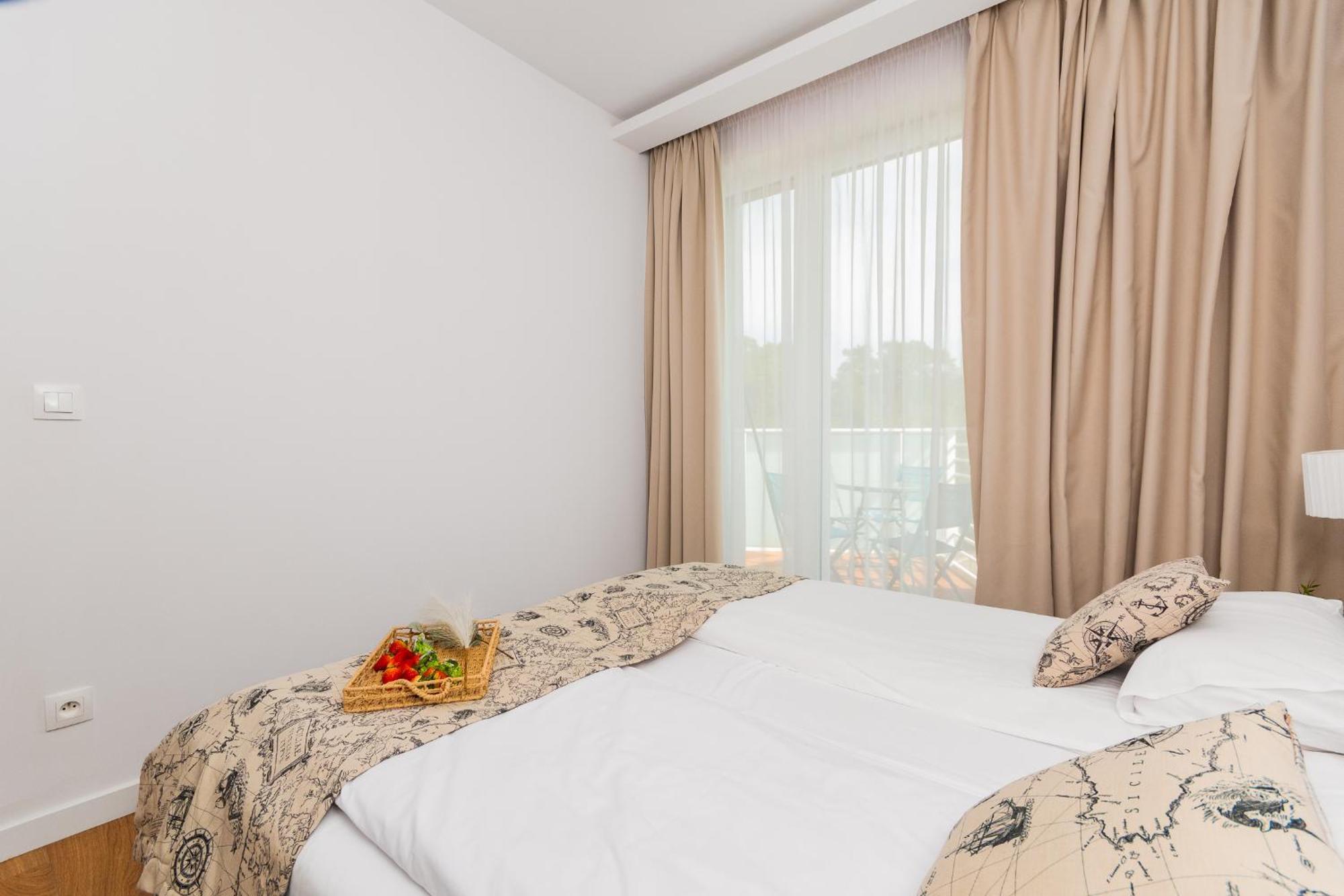 Apartamenty Mierzeja - Marina, Katy Rybackie, 100 M Od Zalewu Wislanego エクステリア 写真